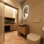 아파트호텔 Essence 55 Living 4*