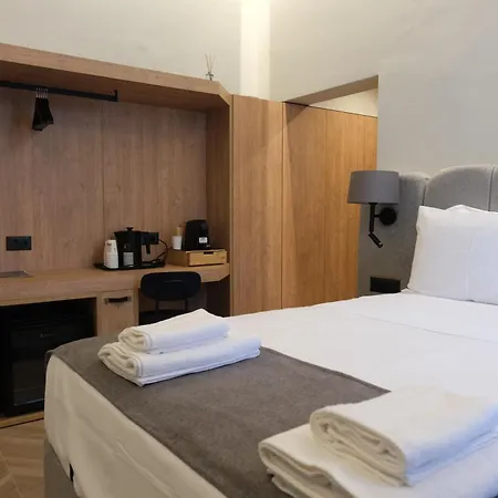 Essence 55 Living Rhodes City